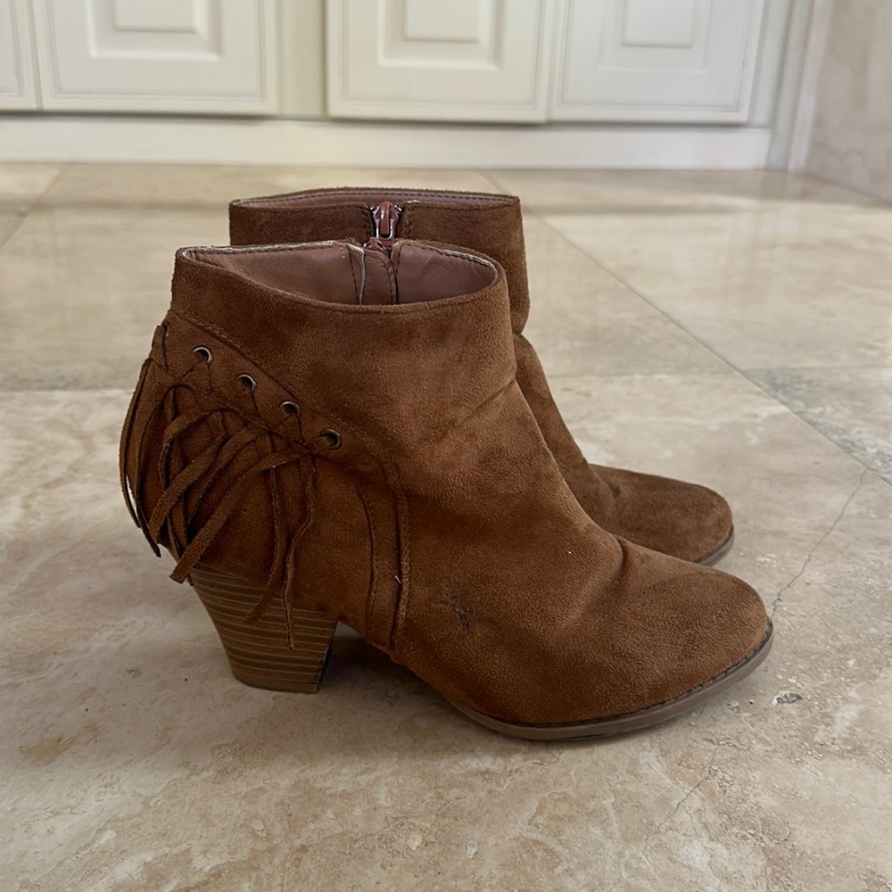 Charlotte Russe Tan Brown Heel Boots